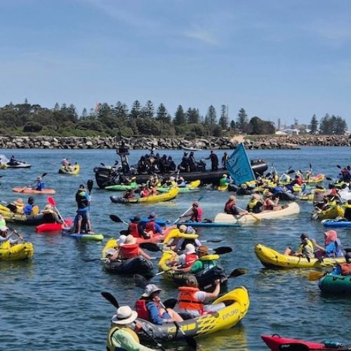 Rising Tide - Kayaking Protesters vs the Death Star